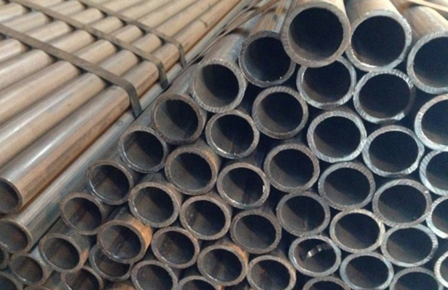 truba-gd-102x22-mm-st20