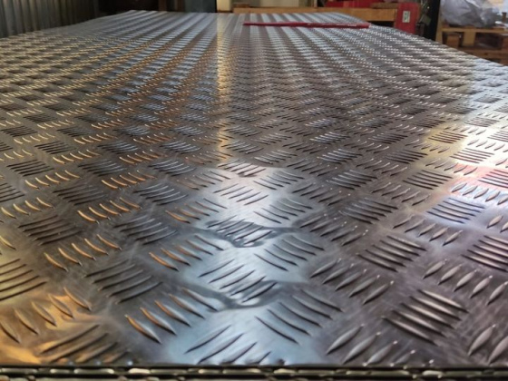 list-alyuminievyij-3.5x1000x3400-mm-amg3n2r-kvintet