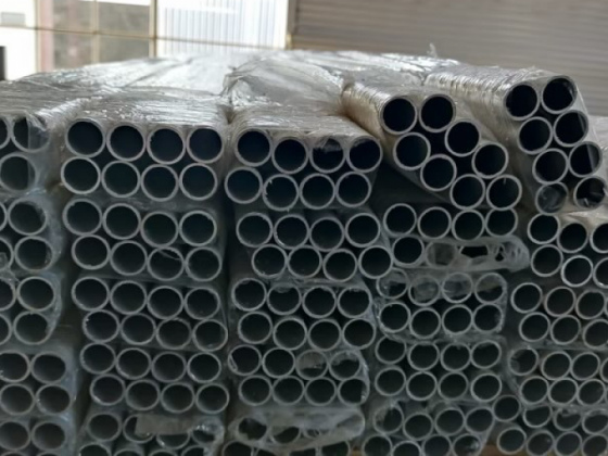 truba-dyuralevaya-kruglaya-52x8-mm-d16t