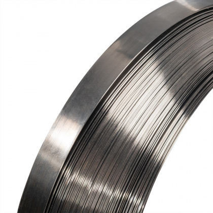 lenta-montazhnaya-nerzhaveyushhaya-10x0.5-mm-25-m-aisi-304