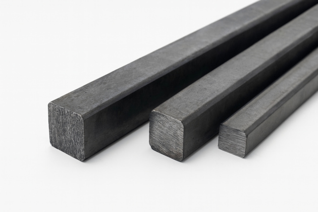 kovanyij-kvadrat-220